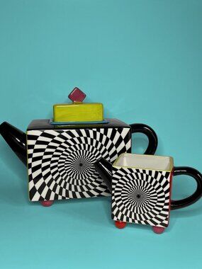 Ulu Teapot and Creamer Set - Geometric Postmodern Memphis Style Ceramics